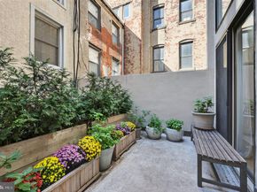218 Church Street, Philadelphia PA 19106
