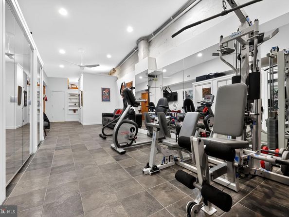 218 Church Street, Philadelphia PA 19106