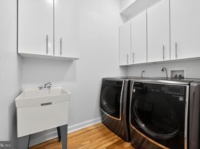 218 Church Street, Philadelphia PA 19106