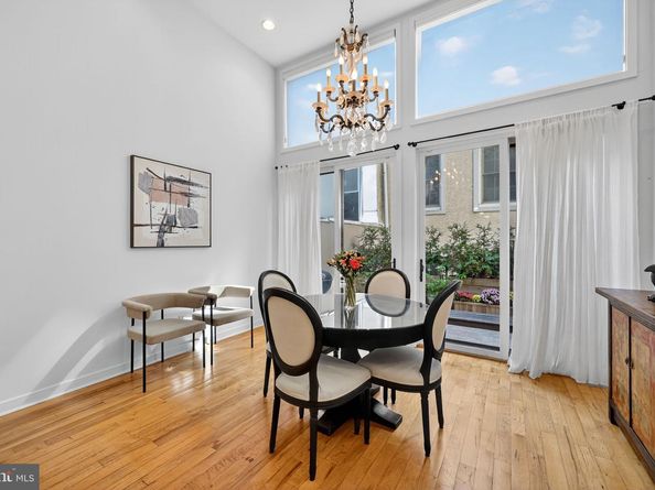 218 Church Street, Philadelphia PA 19106