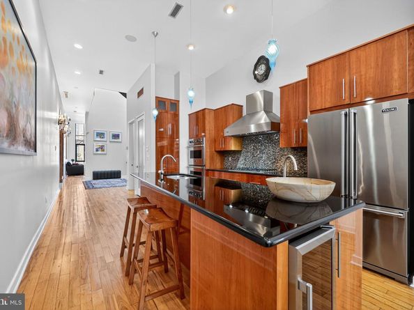 218 Church Street, Philadelphia PA 19106