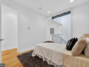 218 Church Street, Philadelphia PA 19106