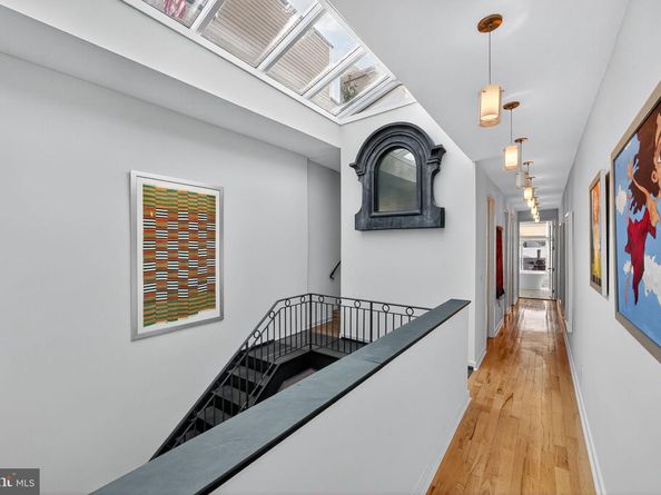 218 Church Street, Philadelphia PA 19106