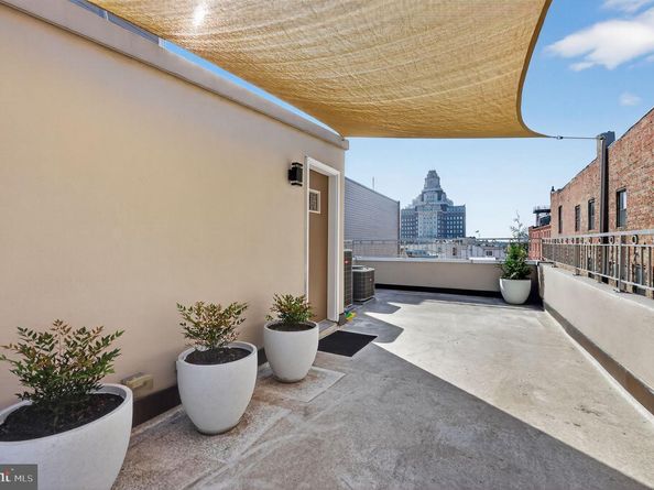 218 Church Street, Philadelphia PA 19106