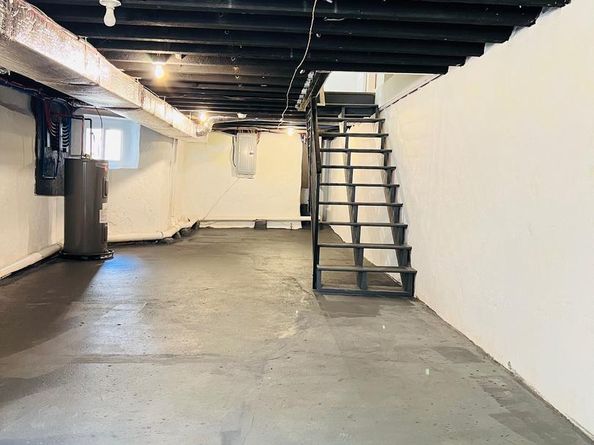 6125 Race Street, Philadelphia PA 19139