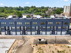 4038 (4050) Marilyn (Conshohocken Ave) Drive, Philadelphia PA 19131