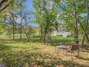 2405 Cindy Lane, Warrington PA 18976