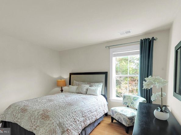 2405 Cindy Lane, Warrington PA 18976