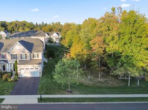 2405 Cindy Lane, Warrington PA 18976
