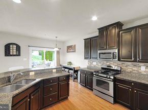2405 Cindy Lane, Warrington PA 18976