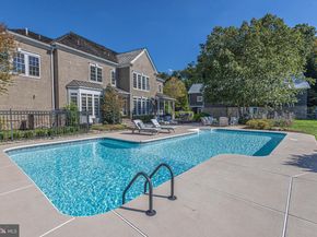 111 Meadow View Drive, Doylestown PA 18902