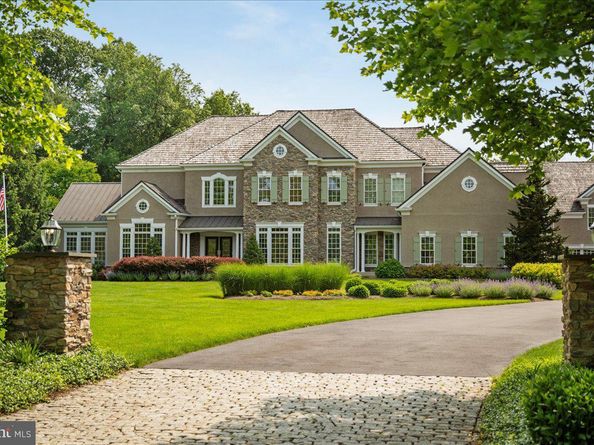 111 Meadow View Drive, Doylestown PA 18902