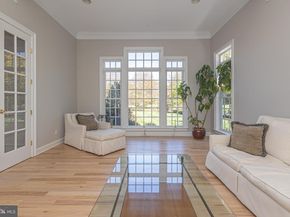 111 Meadow View Drive, Doylestown PA 18902