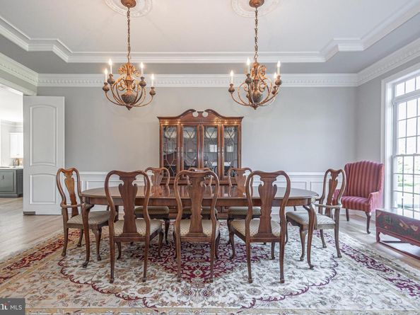 111 Meadow View Drive, Doylestown PA 18902