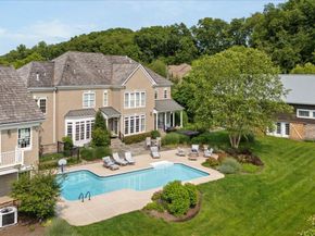 111 Meadow View Drive, Doylestown PA 18902