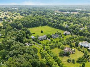 111 Meadow View Drive, Doylestown PA 18902