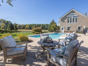 111 Meadow View Drive, Doylestown PA 18902