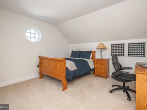 111 Meadow View Drive, Doylestown PA 18902