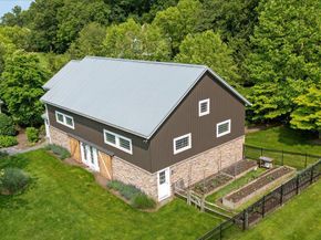 111 Meadow View Drive, Doylestown PA 18902