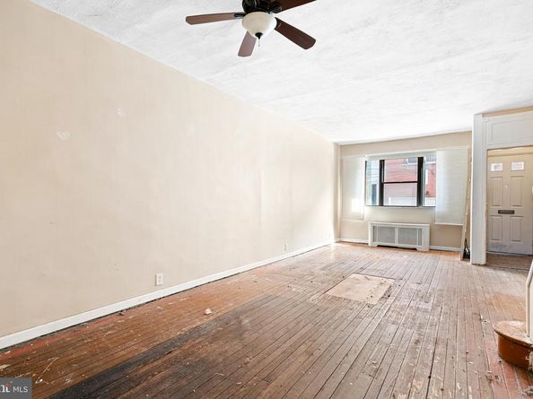 2316 S Alder Street, Philadelphia PA 19148