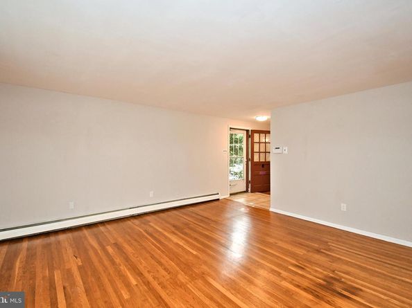 648 Hagner Street, Philadelphia PA 19128