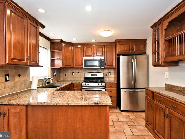 648 Hagner Street, Philadelphia PA 19128