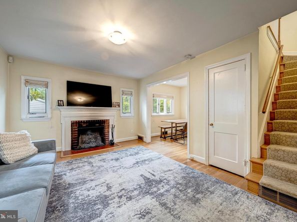 2708 Central Avenue, Alexandria VA 22302