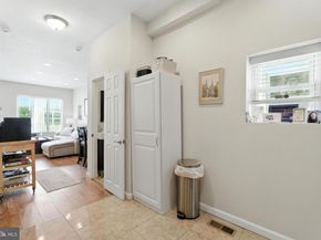 314 Gladstone Street, Philadelphia PA 19148