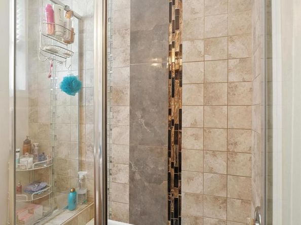 314 Gladstone Street, Philadelphia PA 19148