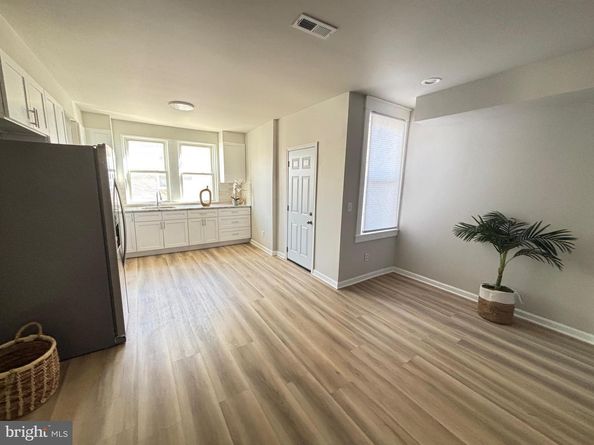 7505 Torresdale Avenue, Philadelphia PA 19136