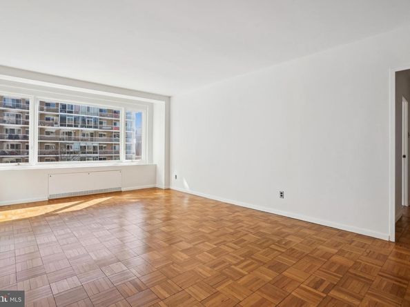 2475 Virginia Avenue NW 618, Washington DC 20037