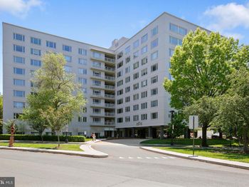 2475 Virginia Avenue NW
