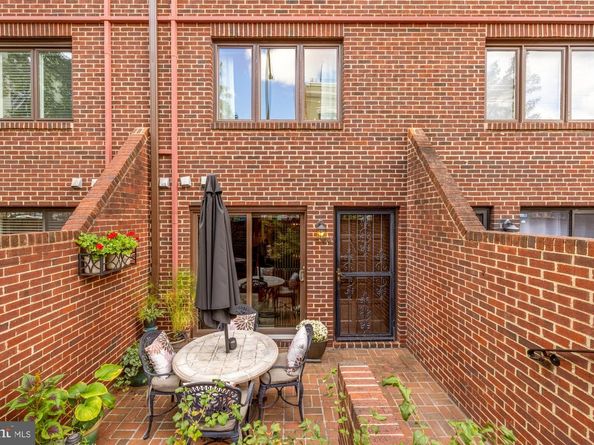1715 15TH Street NW 44, Washington DC 20009