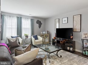 3810 W SE 302, Washington DC 20020