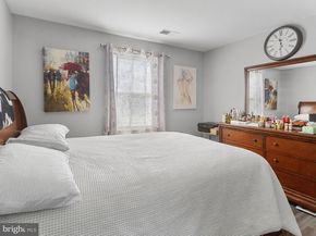 3810 W SE 302, Washington DC 20020
