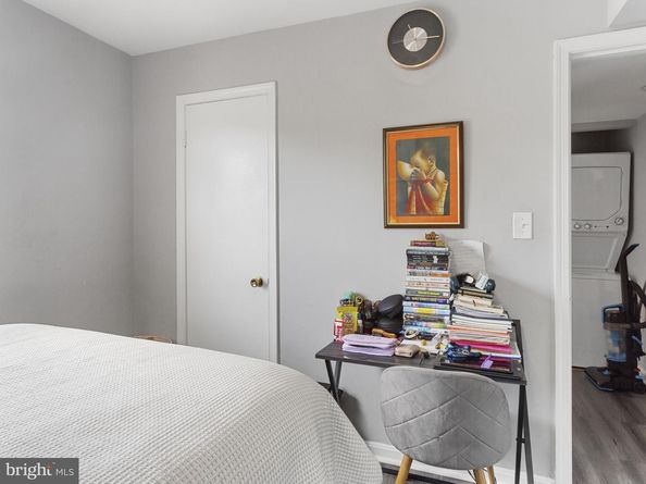 3810 W SE 302, Washington DC 20020