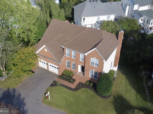 2410 Dakota Lakes Drive, Herndon VA 20171