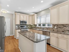 2410 Dakota Lakes Drive, Herndon VA 20171