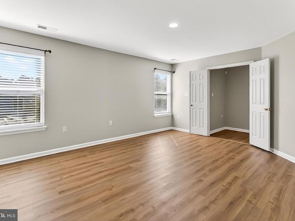 2410 Dakota Lakes Drive, Herndon VA 20171