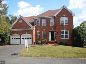 2410 Dakota Lakes Drive