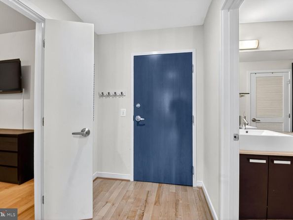 1010 Massachusetts Avenue NW 708, Washington DC 20001