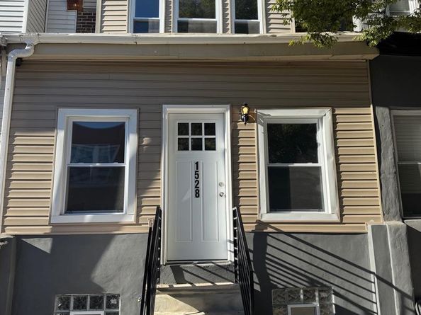 1528 S Vogdes Street, Philadelphia PA 19143