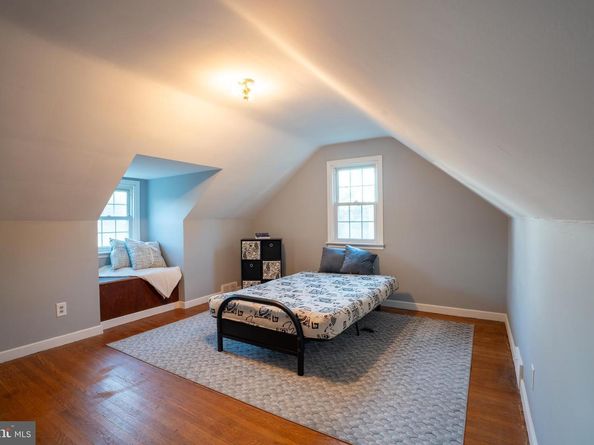 14 Norwyn Road, Hatboro PA 19040