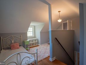 14 Norwyn Road, Hatboro PA 19040