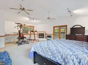 1320 Clayton Avenue, Oakford PA 19053