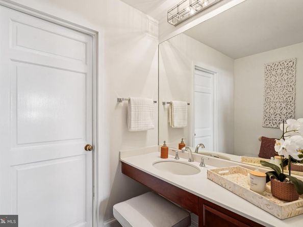 8101 Connecticut Avenue S307, Chevy Chase MD 20815