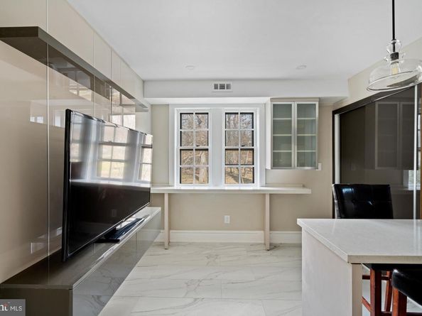 415 City Avenue I2, Merion Station PA 19066