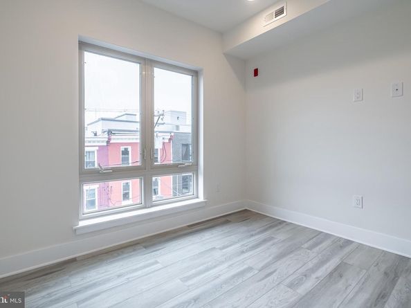 2437 W Thompson Street, Philadelphia PA 19121