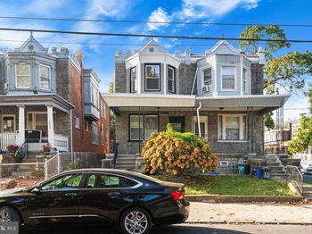 1012 Lindley Avenue