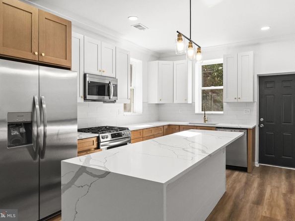 1012 Lindley Avenue, Philadelphia PA 19141